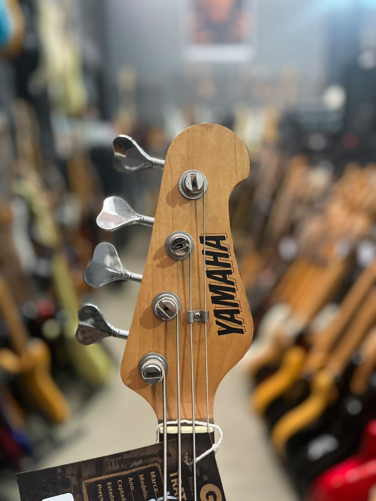 Baixo Yamaha 4 Cordas BB 350 miniatura 6