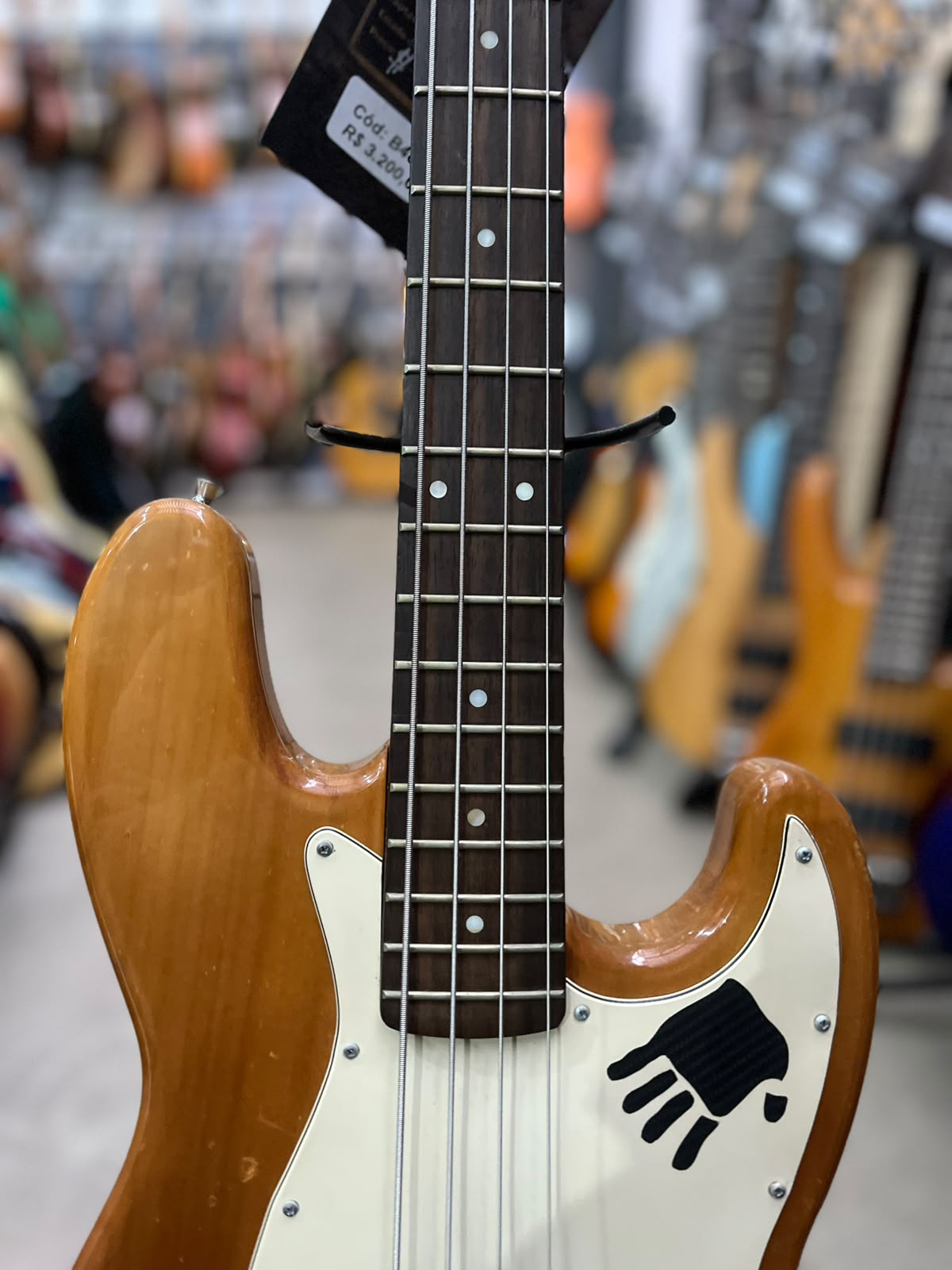 Baixo  Squier  J Bass 4cordas miniatura 4