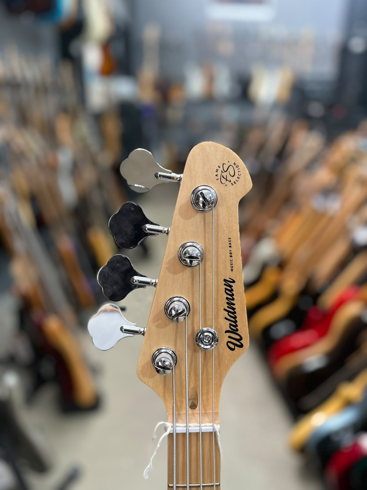 Baixo Waldman Bass MB100 LB 4 CORDAS AZUL BEBE miniatura 6