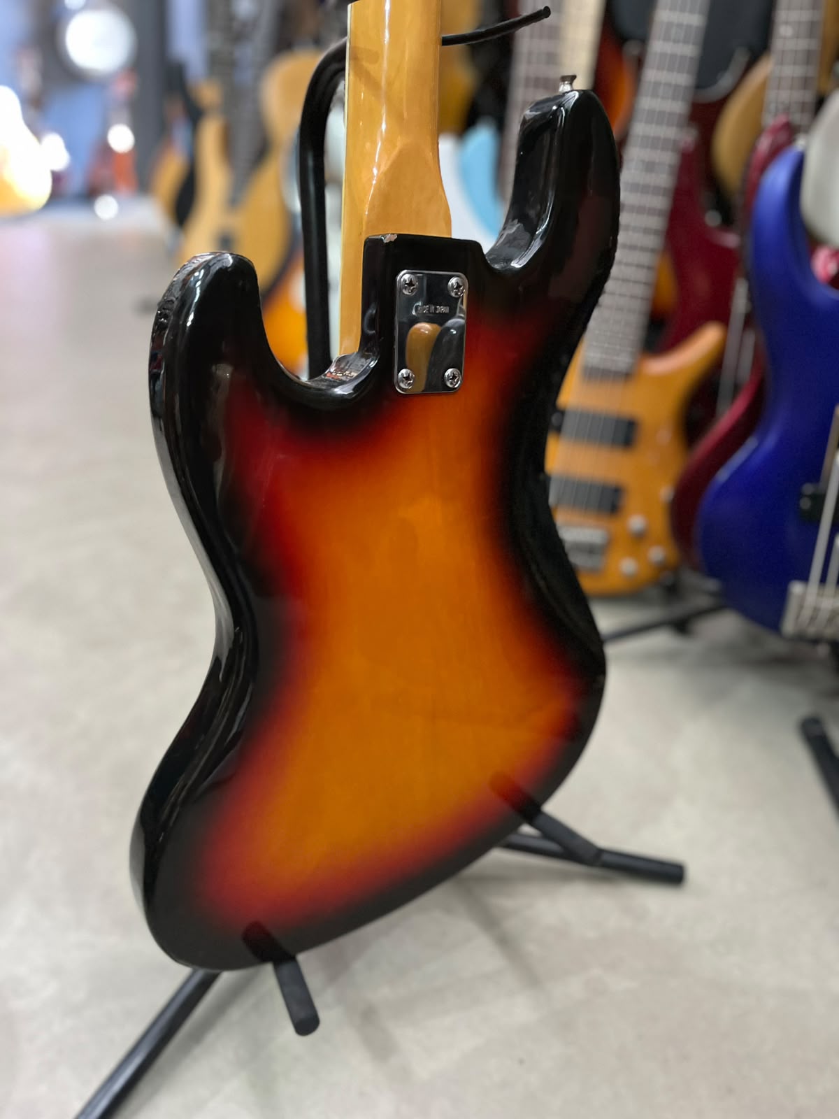 Baixo Fender  Greco japonês miniatura 10
