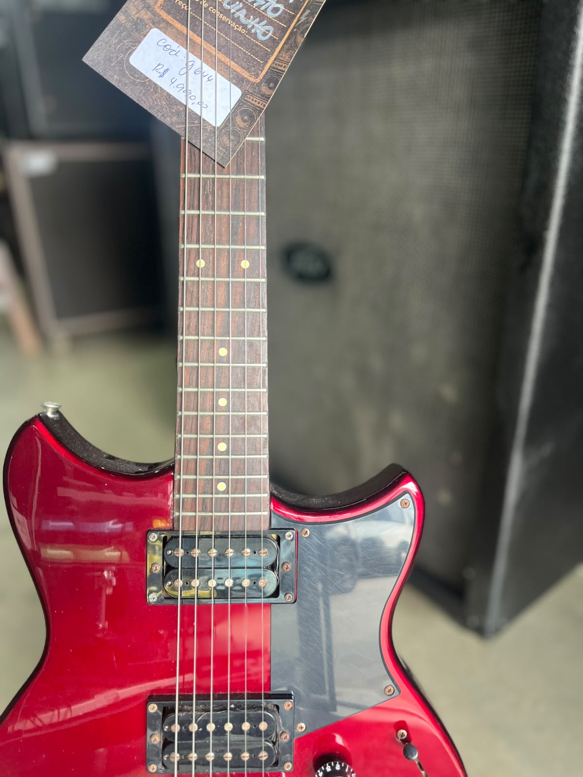 GUITARRA  YAMAHA VINHO STRATO miniatura 4