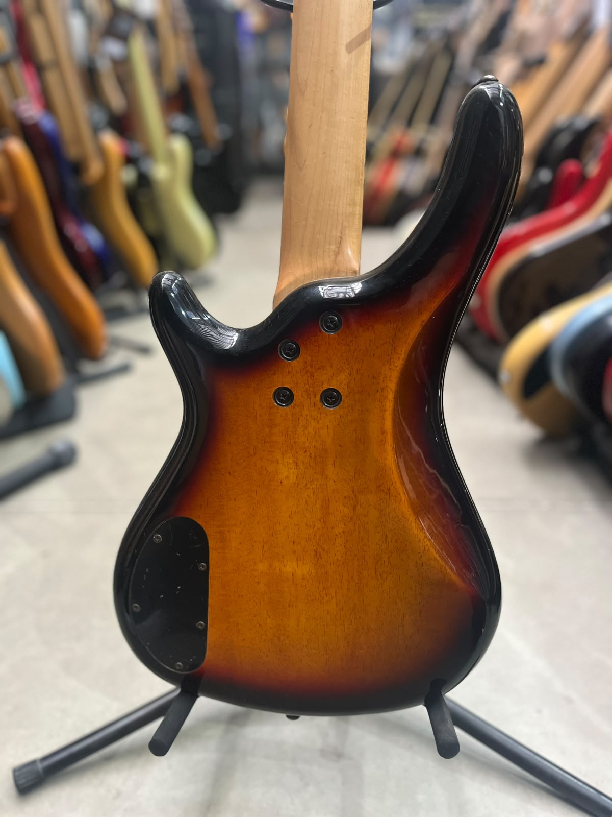 Baixo Condor Sunburst  4 cordas miniatura 7