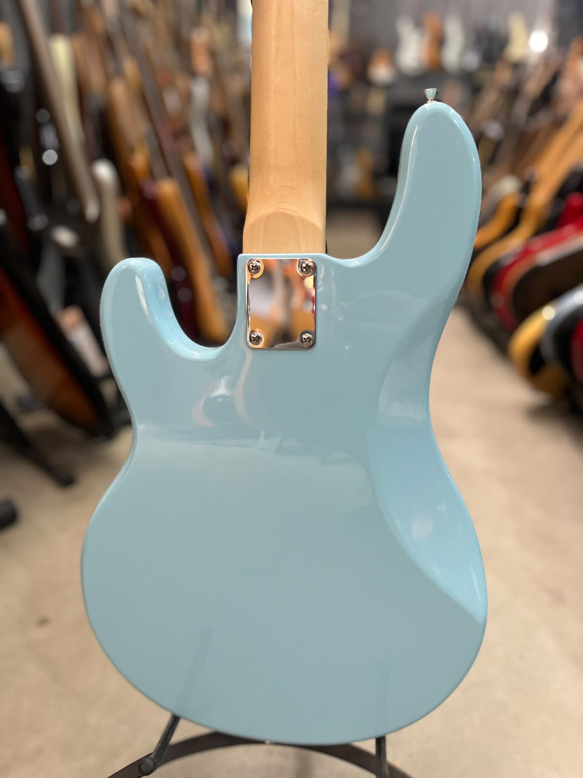 Baixo Waldman Bass MB100 LB 4 CORDAS AZUL BEBE miniatura 8