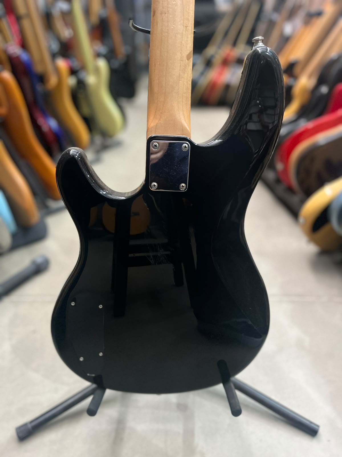 Baixo Yamaha 4 Cordas BB 350 miniatura 10