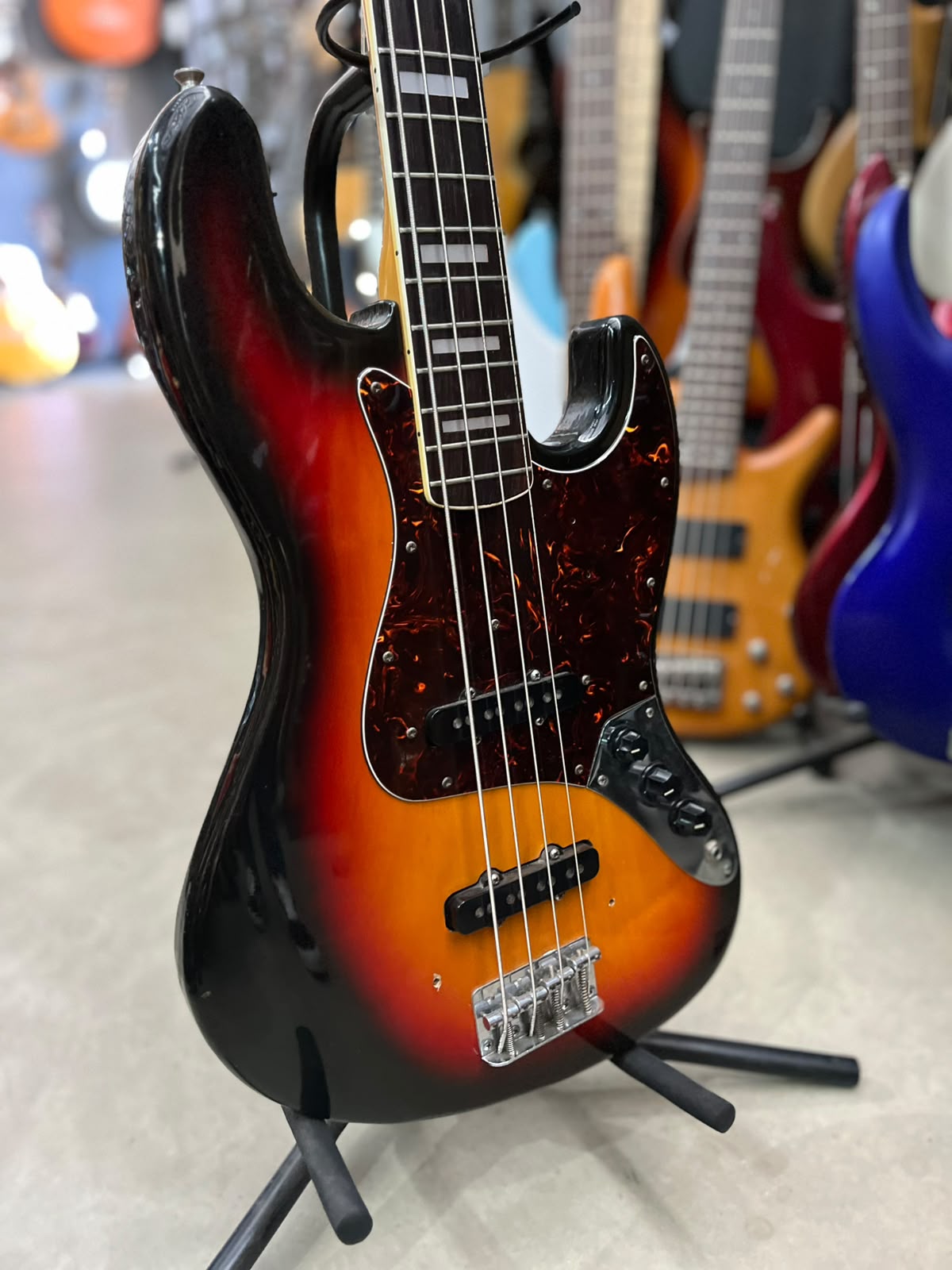 Baixo Fender  Greco japonês miniatura 3
