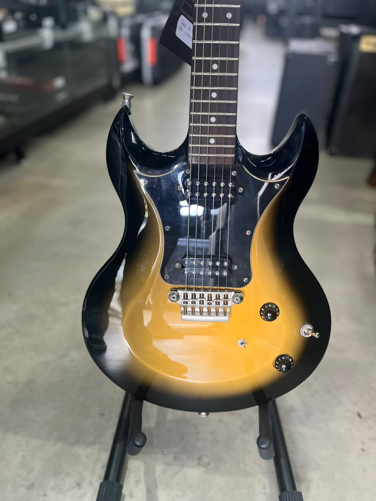 GUITARRA VOX  SG