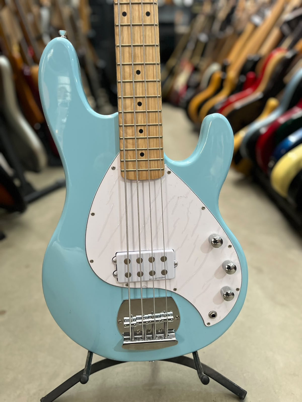 Baixo Waldman Bass MB100 LB 4 CORDAS AZUL BEBE