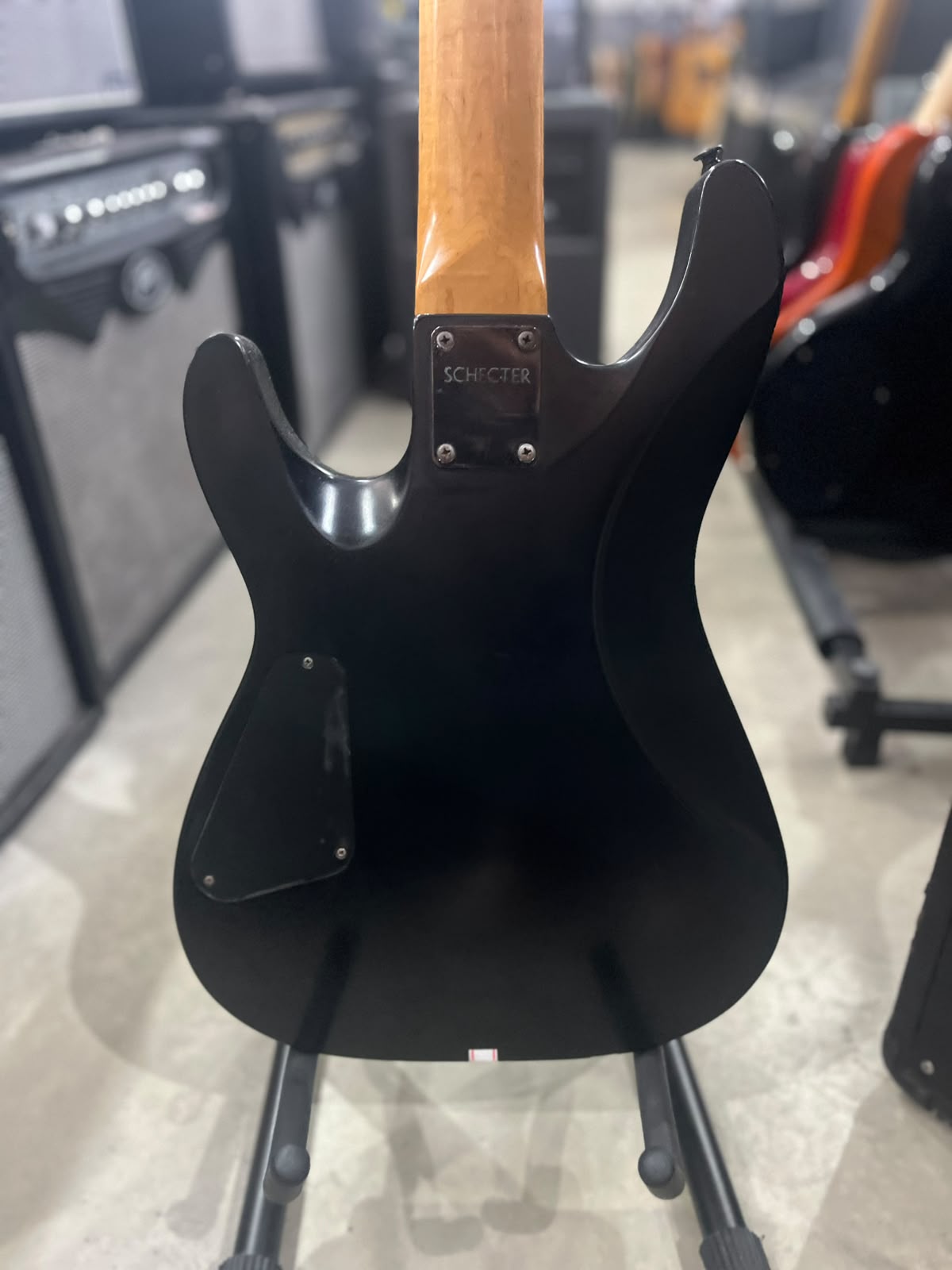 Guitarra Marca Schecter Modelo: Diamond Séries 7 Cordas miniatura 7
