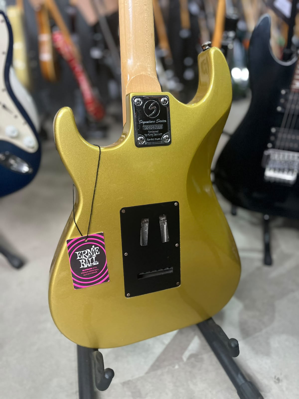 Guitarra Marca Samick Greg Bennett miniatura 9