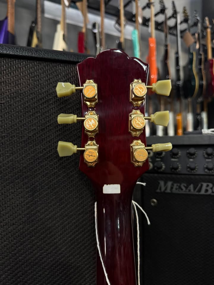 Guitarra SX SG Vinho + Hard Case + Tarr. Com trava miniatura 4