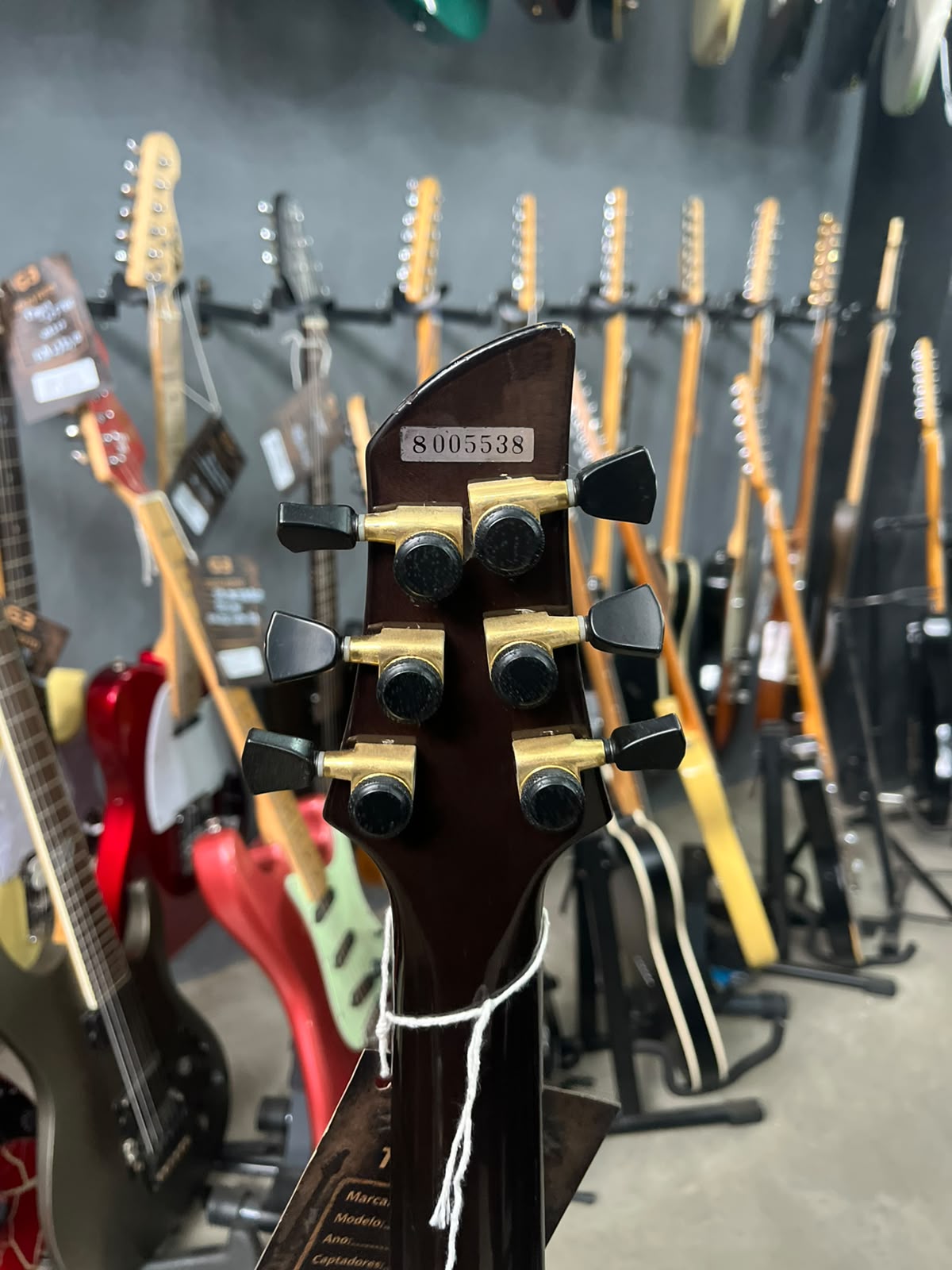 Guitarra Marca Fernandes  Japonesa miniatura 6