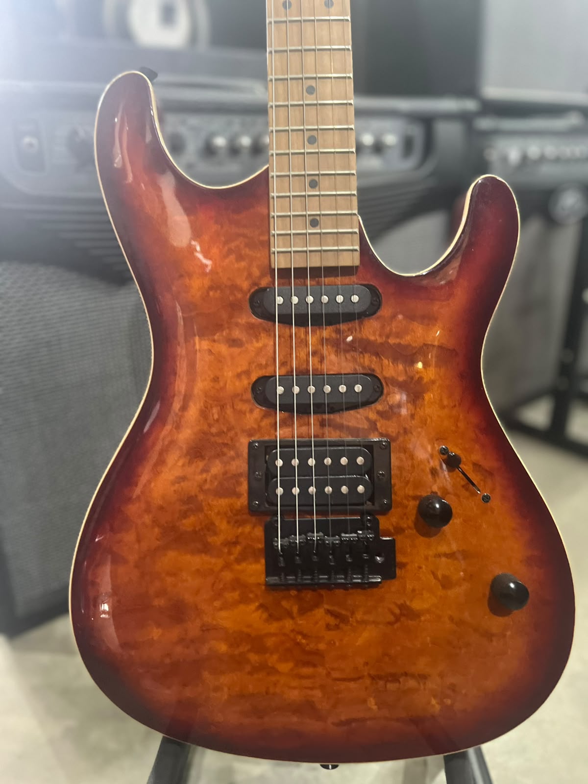 Guitarra Waldman  WIS-160 miniatura 2