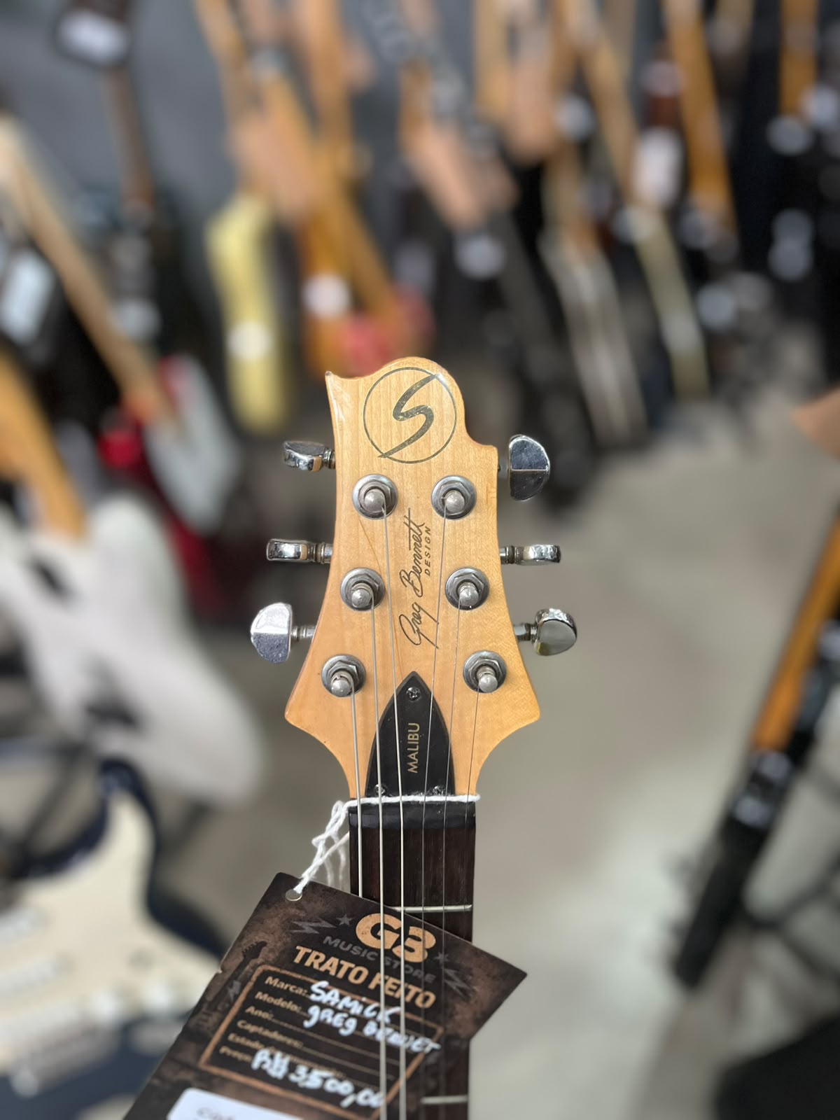 Guitarra Marca Samick Greg Bennett miniatura 6