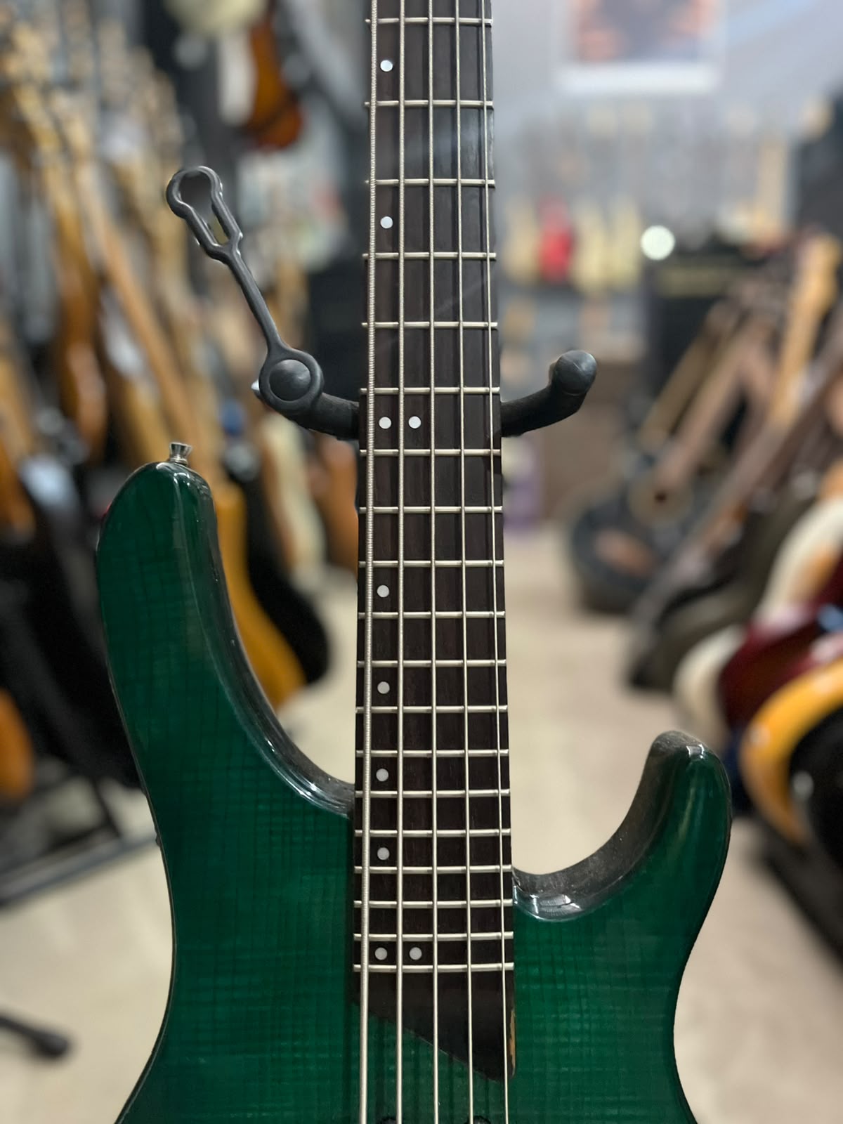 Baixo  Washburn  5 cordas Verde BX500 miniatura 3