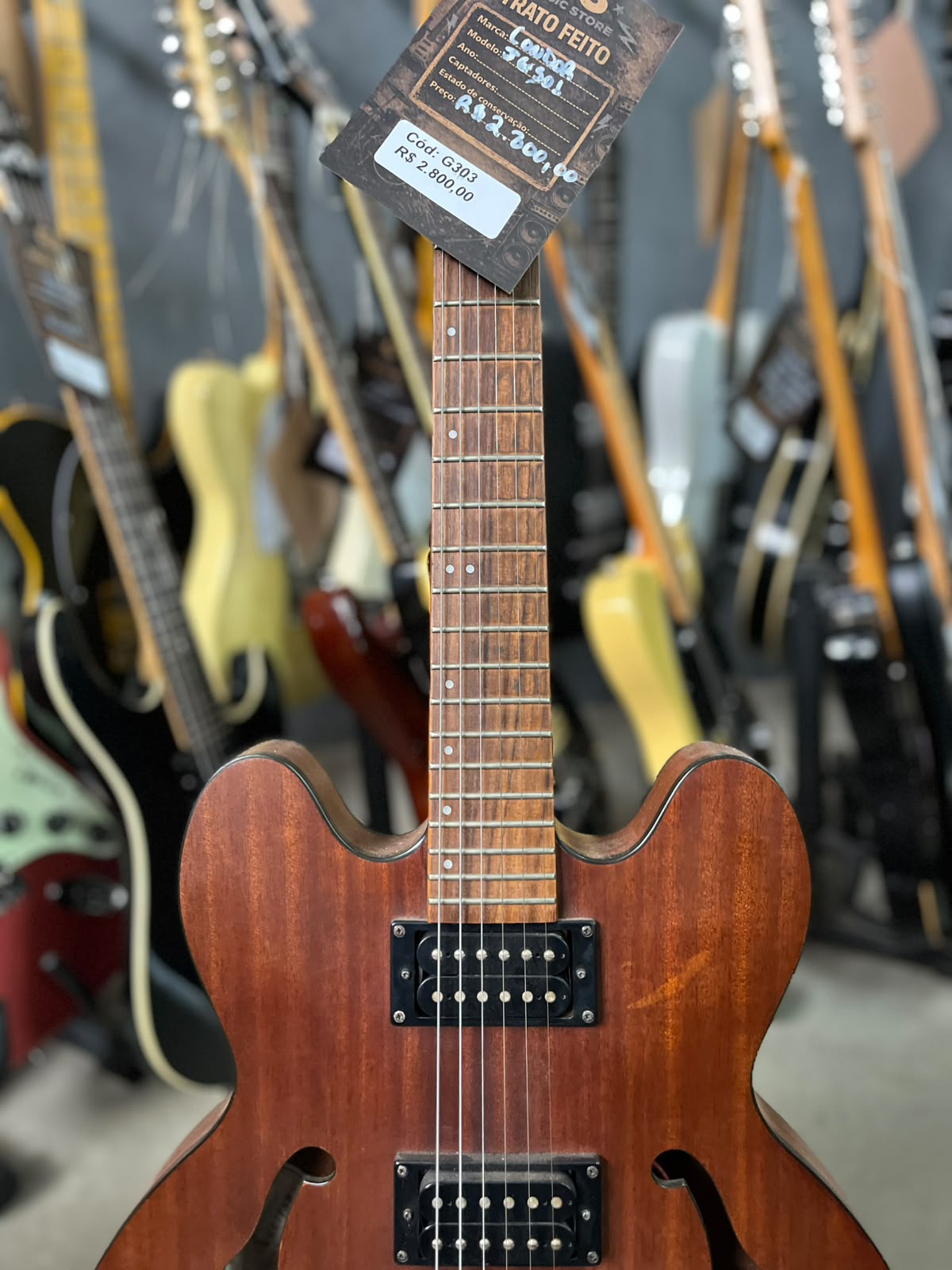 Guitarra Marca Condor JC-501 – Modelo: Semi acústica Madeira miniatura 4