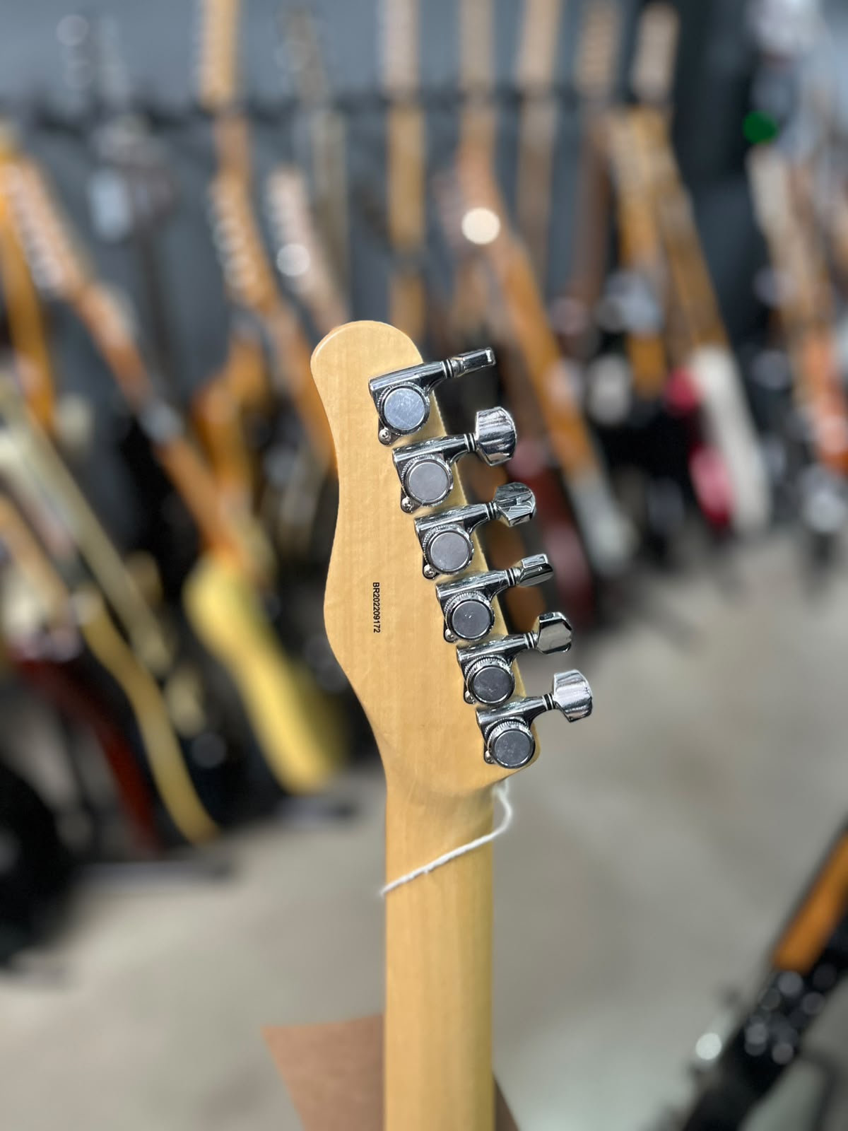 Guitarra Tagima  Stella H2 miniatura 6
