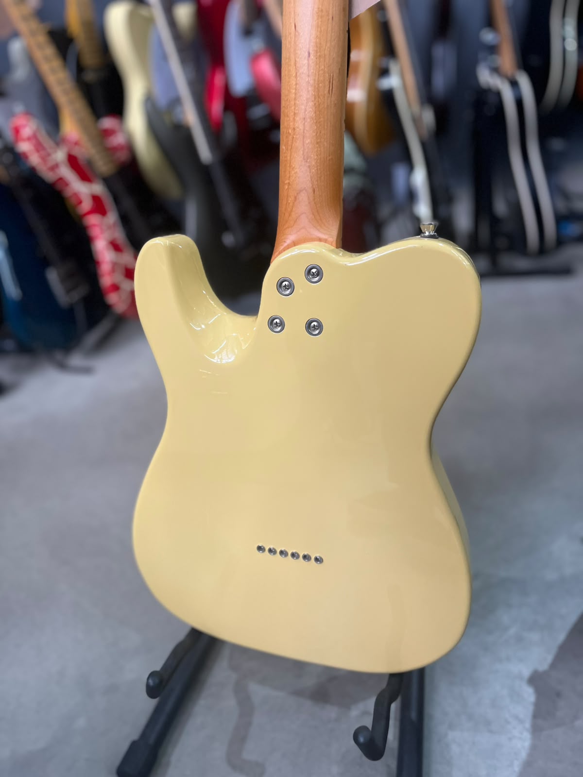 GUITARRA JETI TELECASTER MOSTARDA ESCUDO PRETO miniatura 8