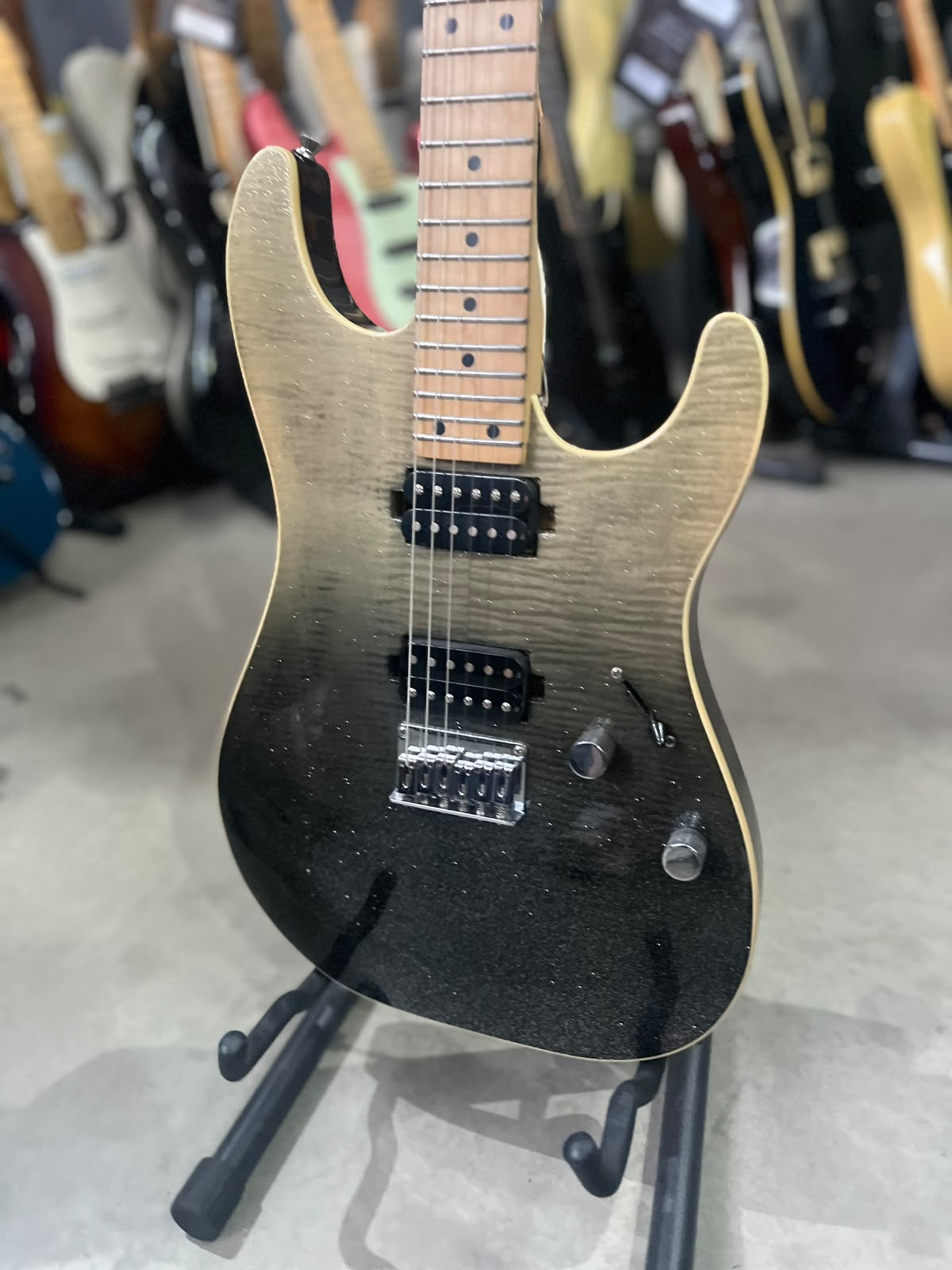 GUITARRA SEIZI KATANA PHANTOM miniatura 2