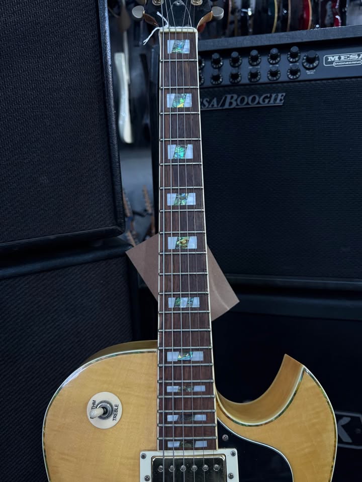 Guitarra Woodland Semi Acústica natural com escudo preto miniatura 3