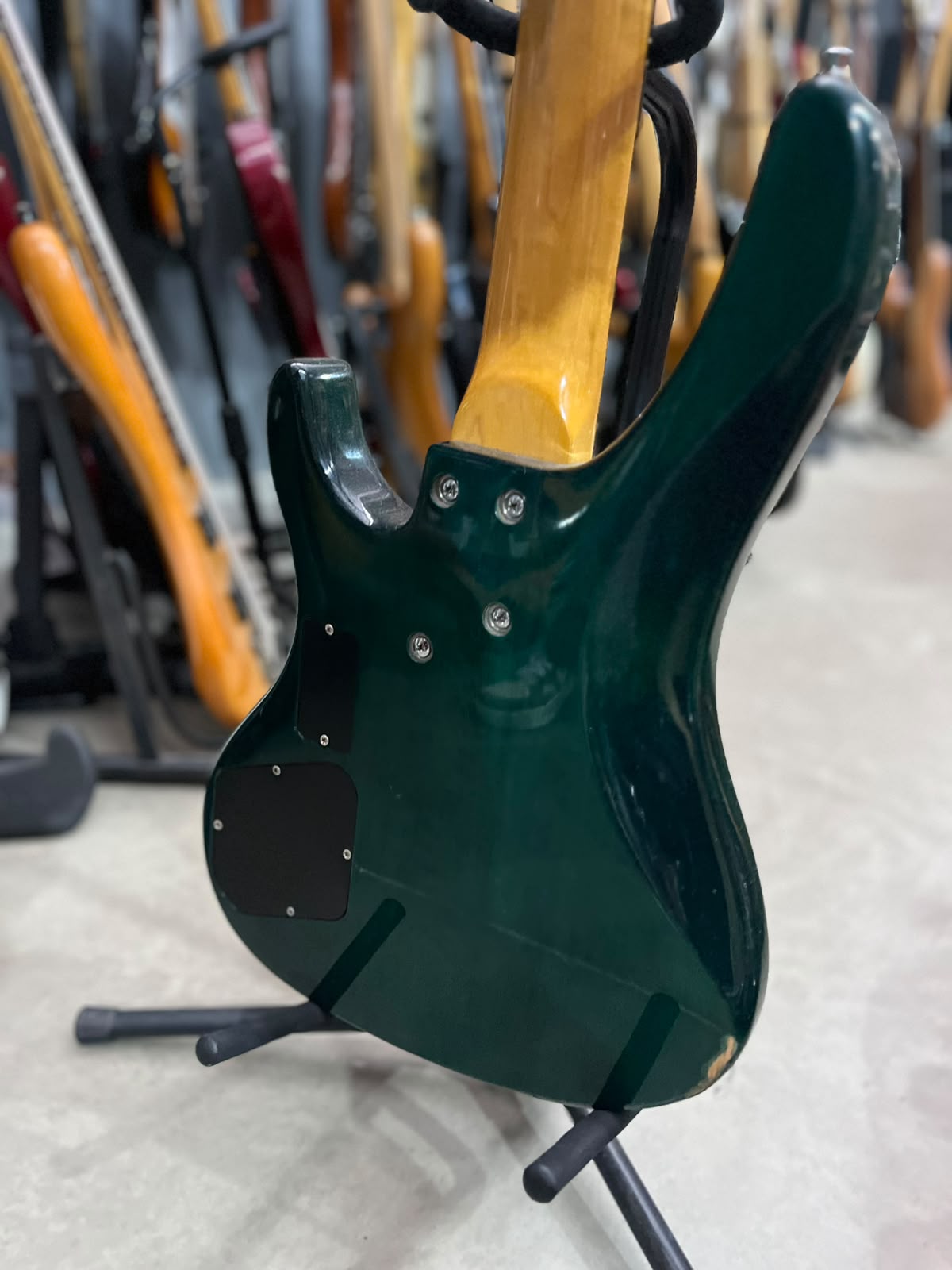 Baixo  Washburn  5 cordas Verde BX500 miniatura 10