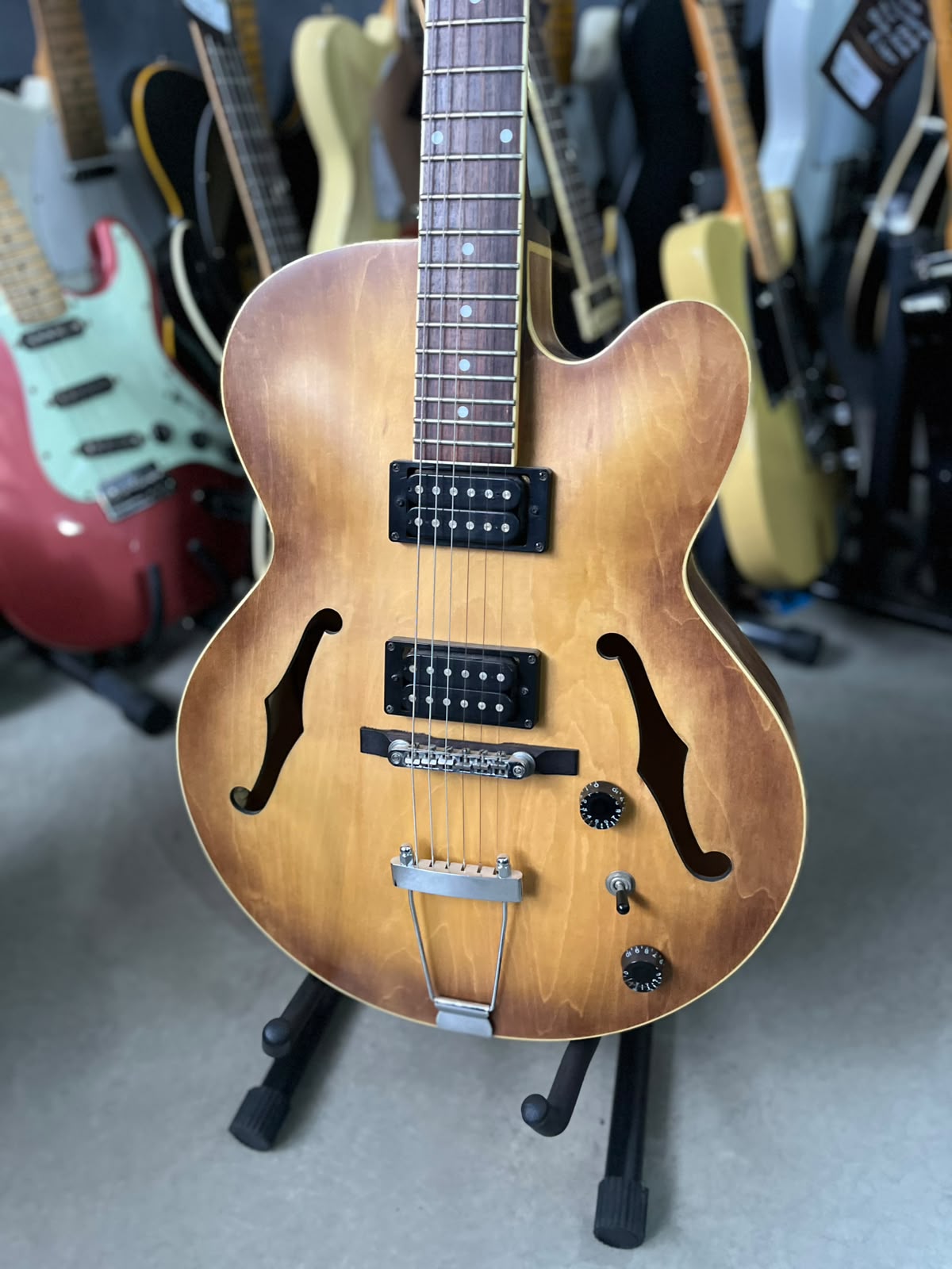 Guitarra Semi Acútica Ibanez Artcore AF55 TF miniatura 2