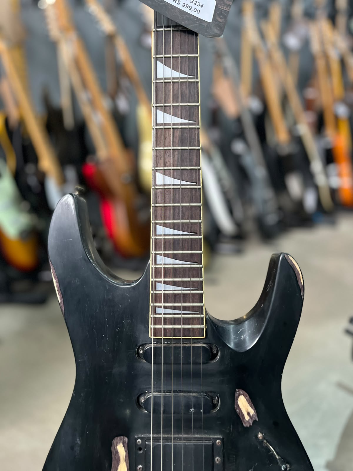 Guitarra Marca Ária Pro2 – Modelo: Excel séries com Floyd Relicada miniatura 4