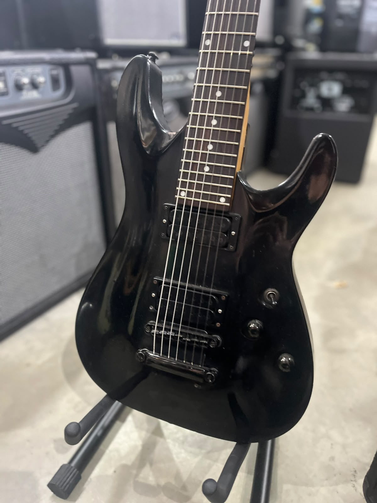 Guitarra Marca Schecter Modelo: Diamond Séries 7 Cordas miniatura 2