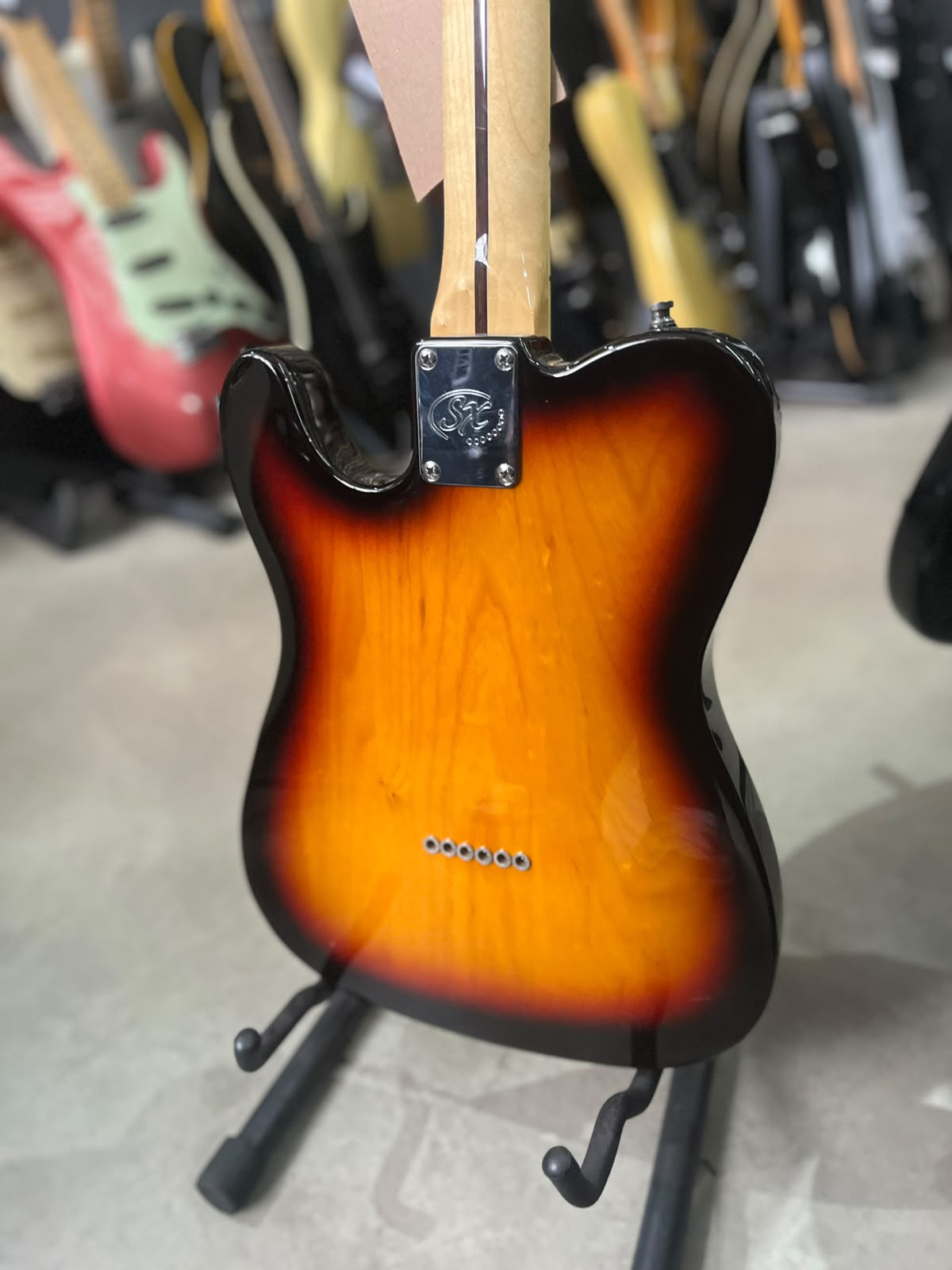 Guitarra SX VTG Series Sunburst Escudo perolado miniatura 8
