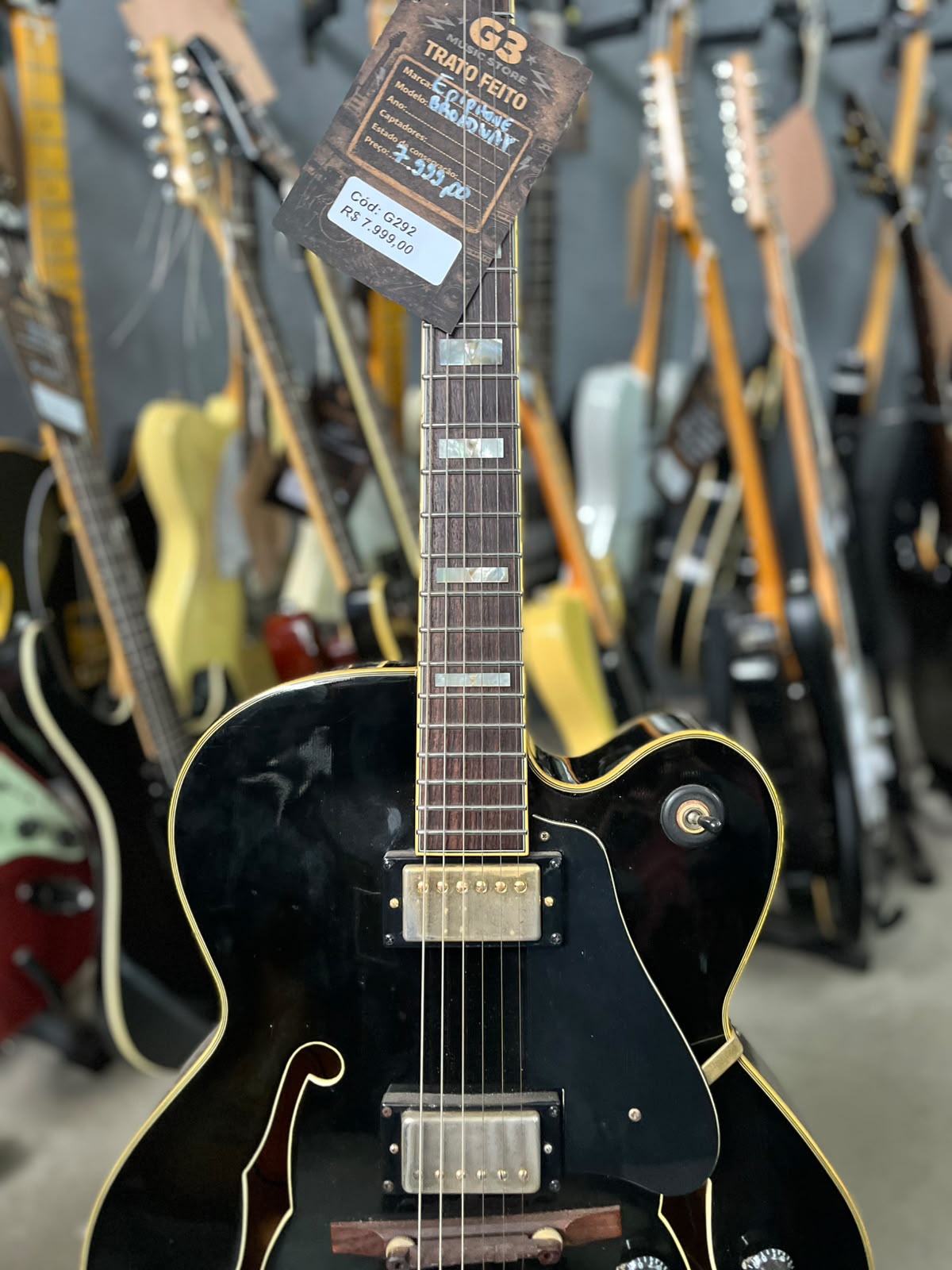 Guitarra Marca Epiphone BroadWay miniatura 4