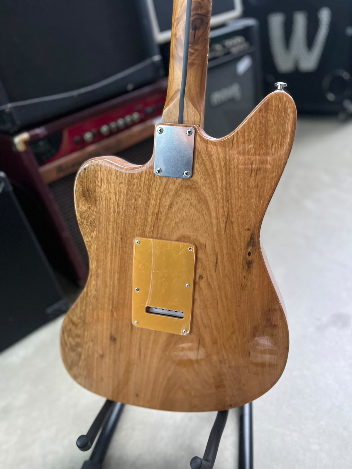 Guitarra Studebaker Sceptre miniatura 9