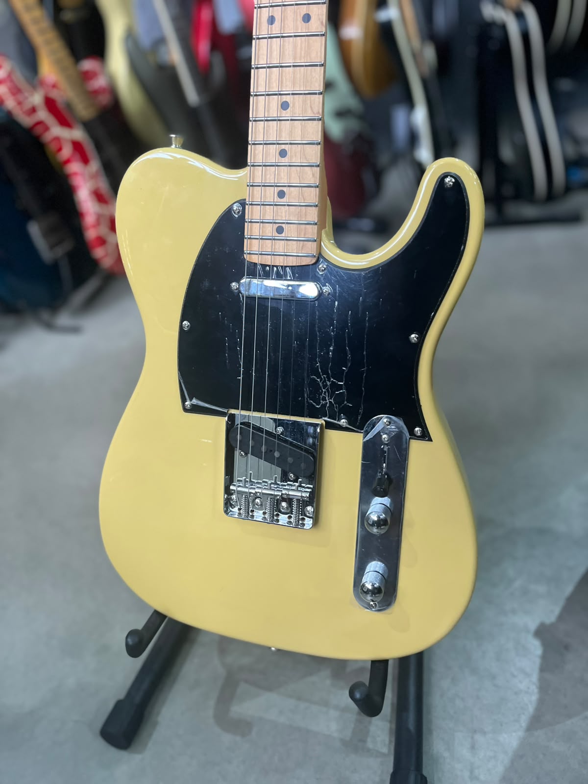 GUITARRA JETI TELECASTER MOSTARDA ESCUDO PRETO miniatura 2
