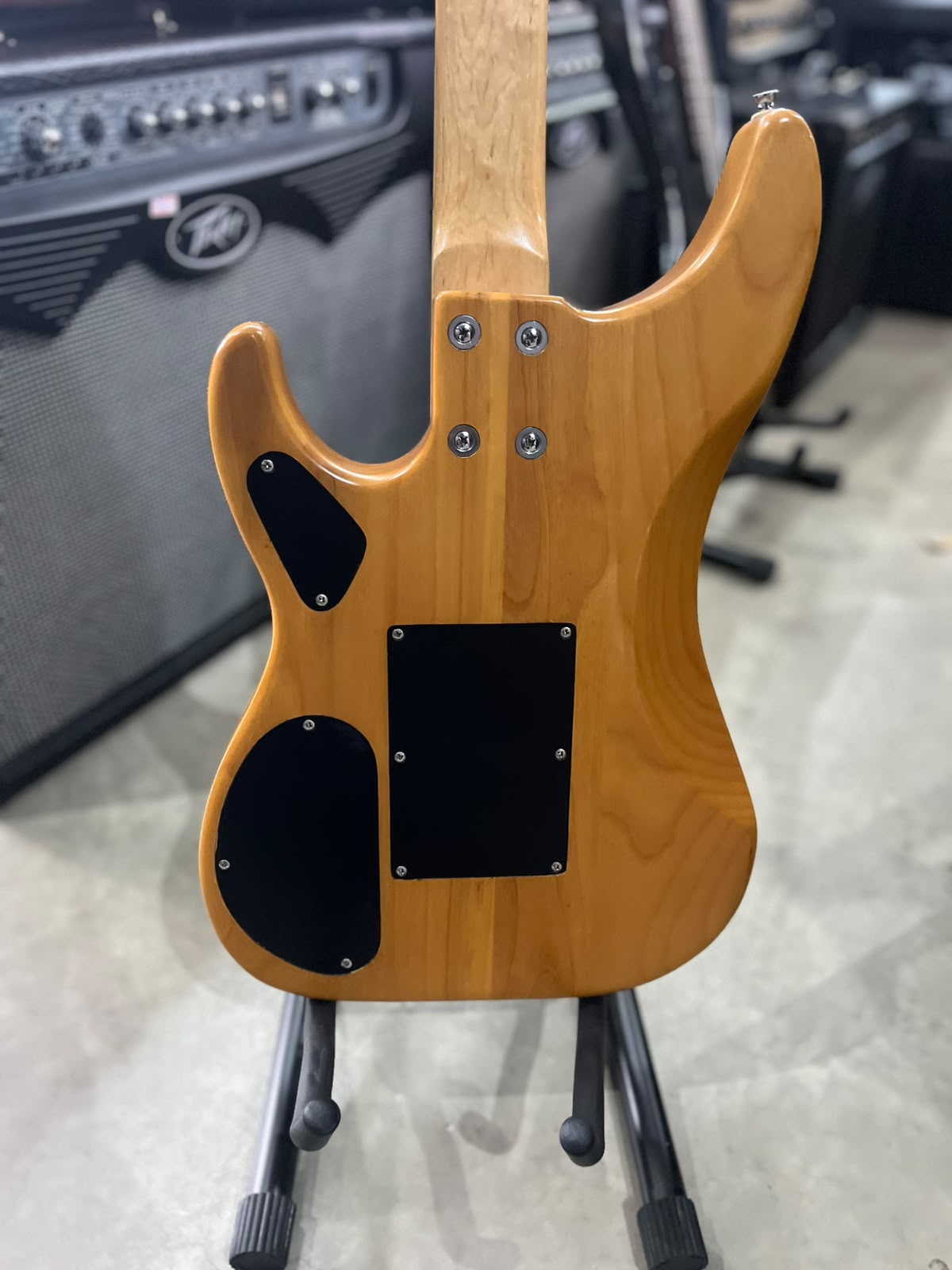 GUITARRA WASHBURN NUNO BETTENCOURT NATURAL COM FLOYD miniatura 7