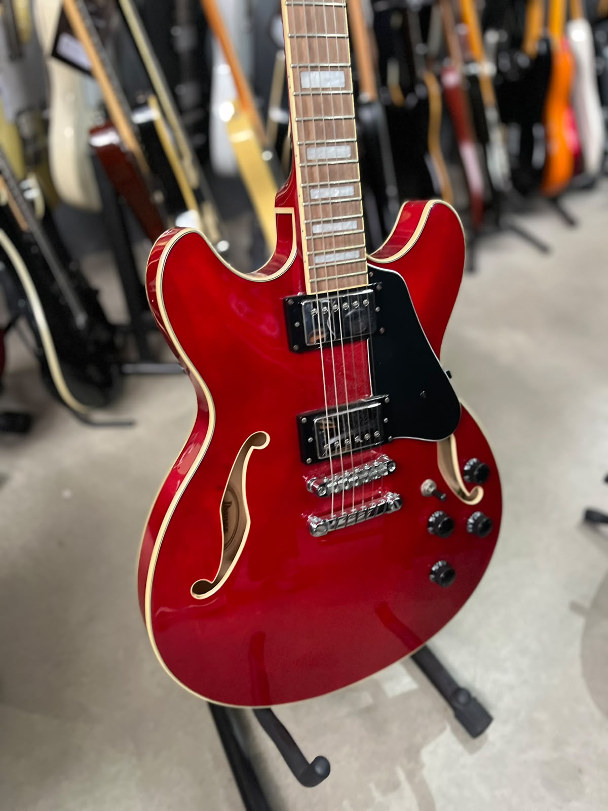 GUITARRA IBANEZ SEMI ACUSTICA ARTCORE AS73 miniatura 3