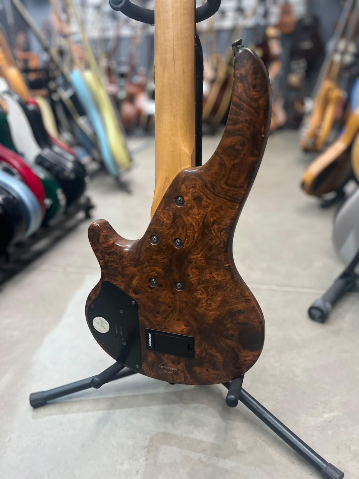 Baixo Cort Curbow bass 4 cordas miniatura 8