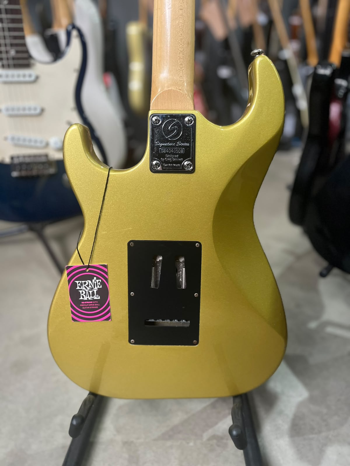 Guitarra Marca Samick Greg Bennett miniatura 8