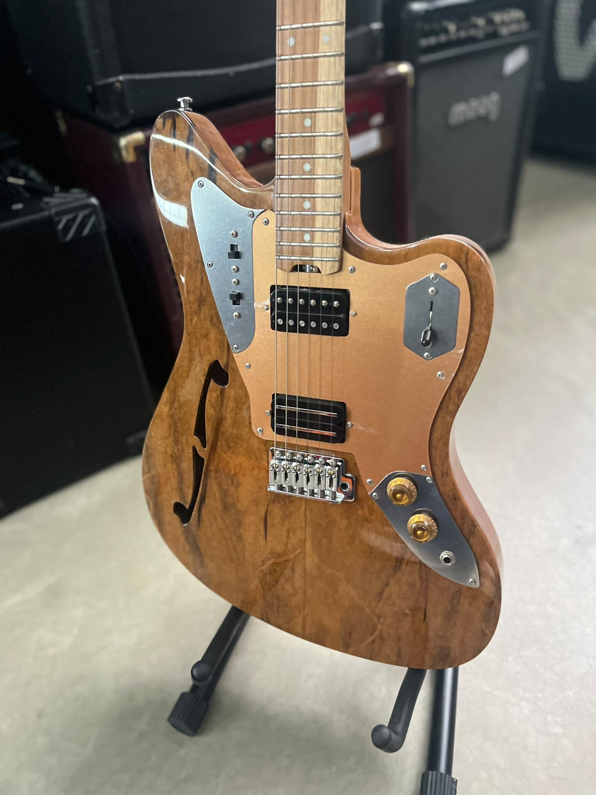 Guitarra Studebaker Sceptre miniatura 2