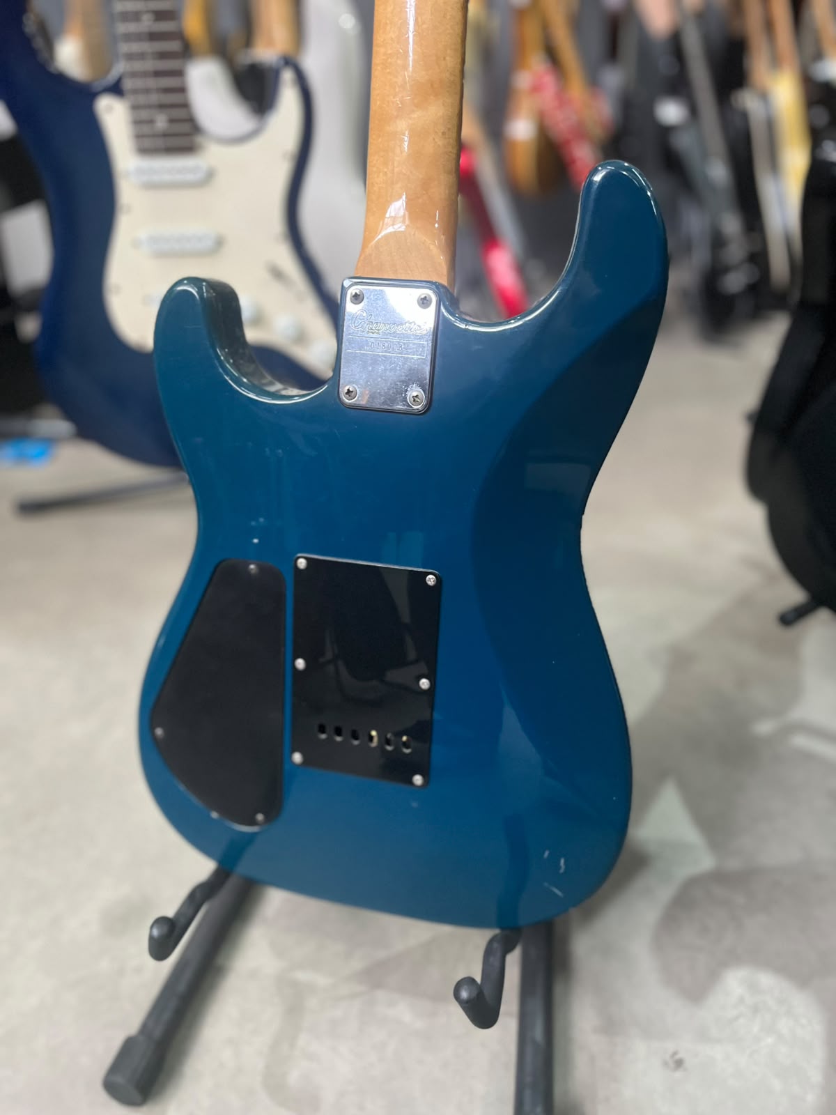 Guitarra Marca Charvette Modelo: Com Floyd  miniatura 8