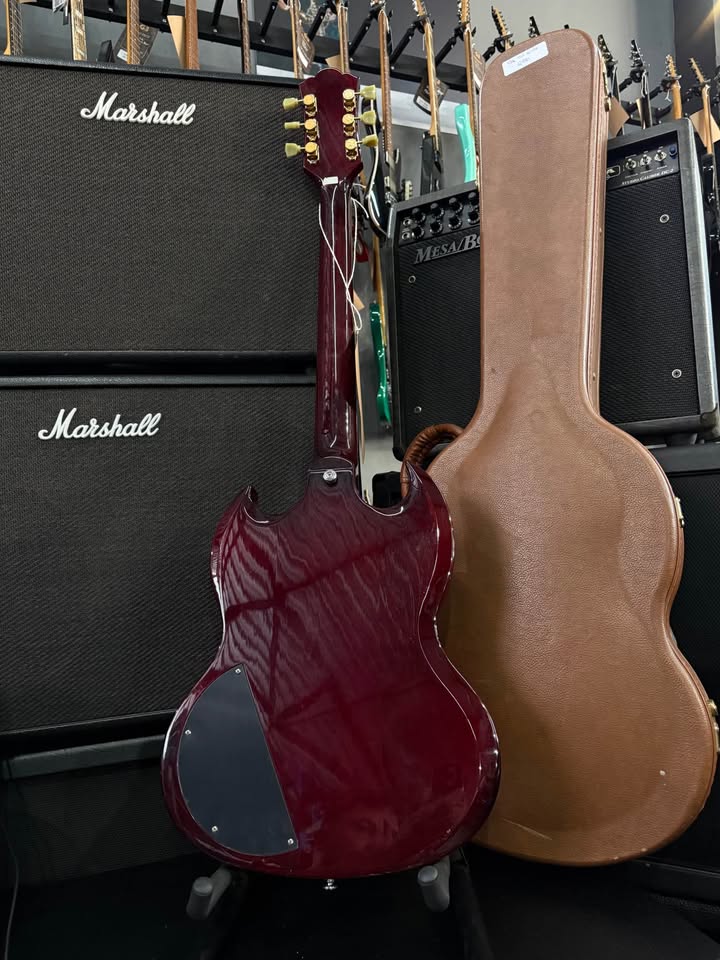 Guitarra SX SG Vinho + Hard Case + Tarr. Com trava miniatura 6
