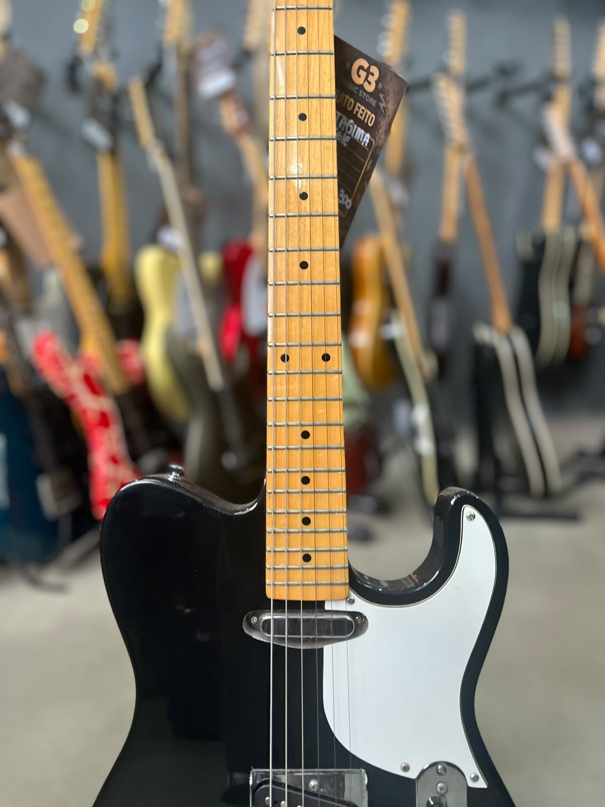Guitarra Marca tagima – Modelo telecaster miniatura 4