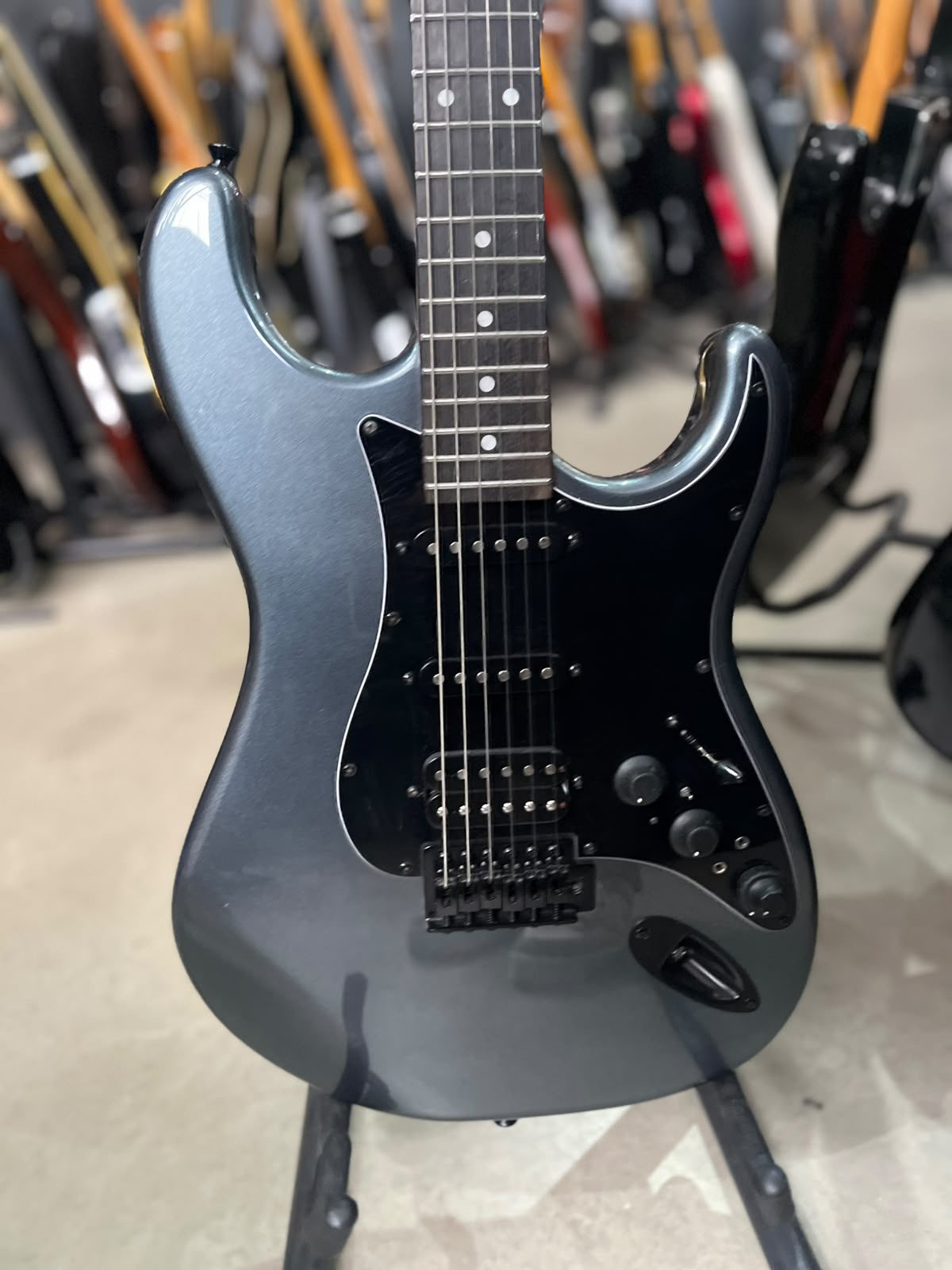 GUITARRA TAGIMA SIXMART CINZA ESCUDO PRETO